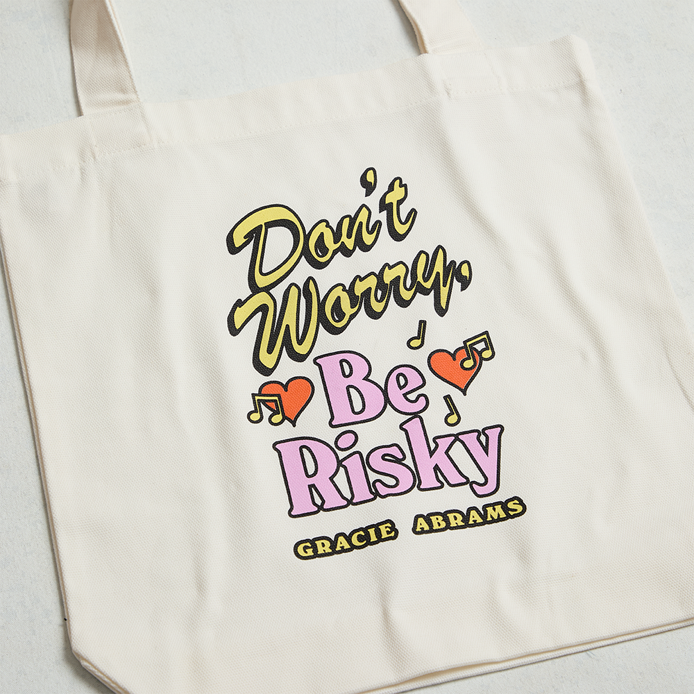 Gracie Abrams Don't Worry, Be Risky  Beutel 432327