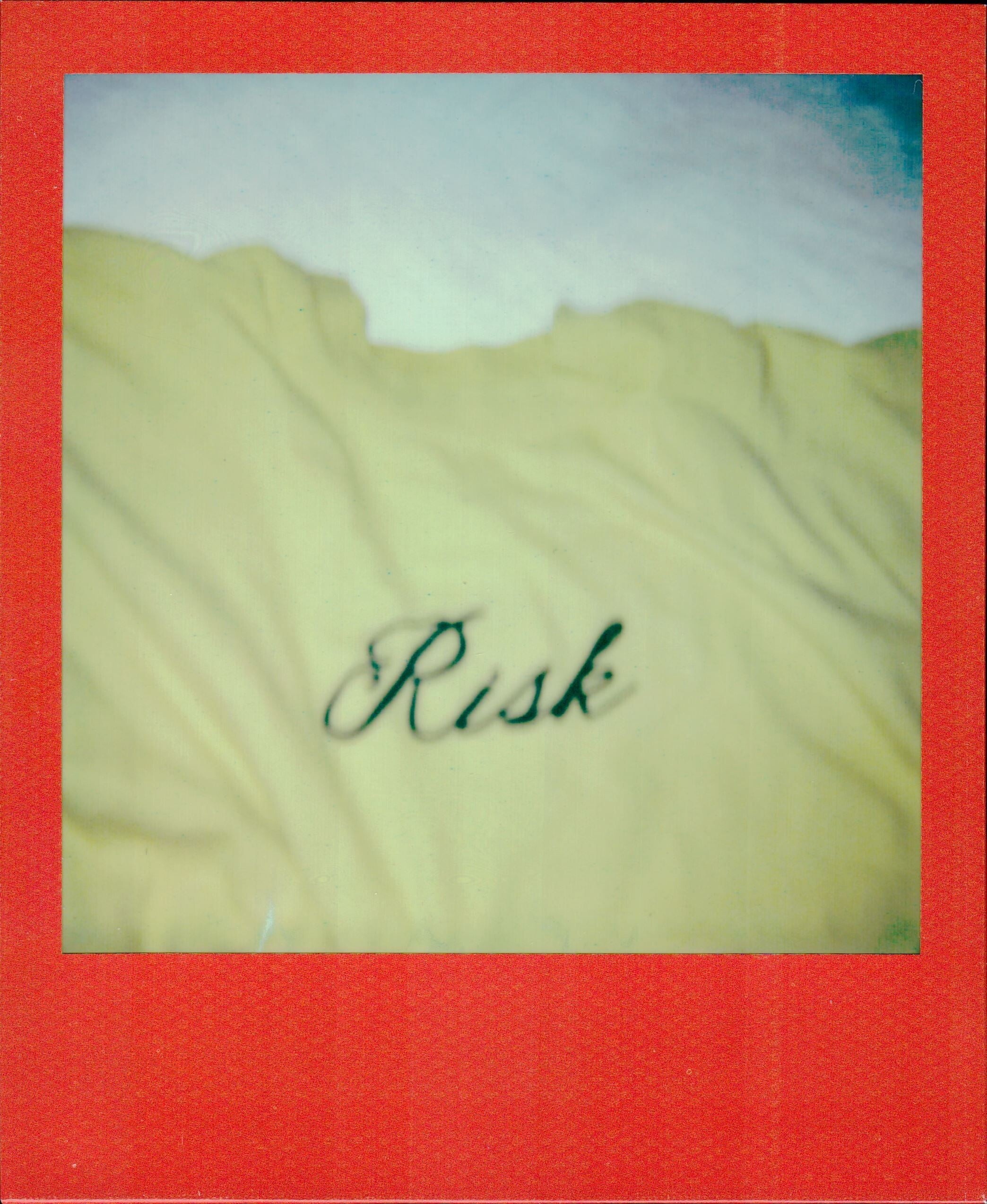 Gracie Abrams Risk T-Shirt 358587